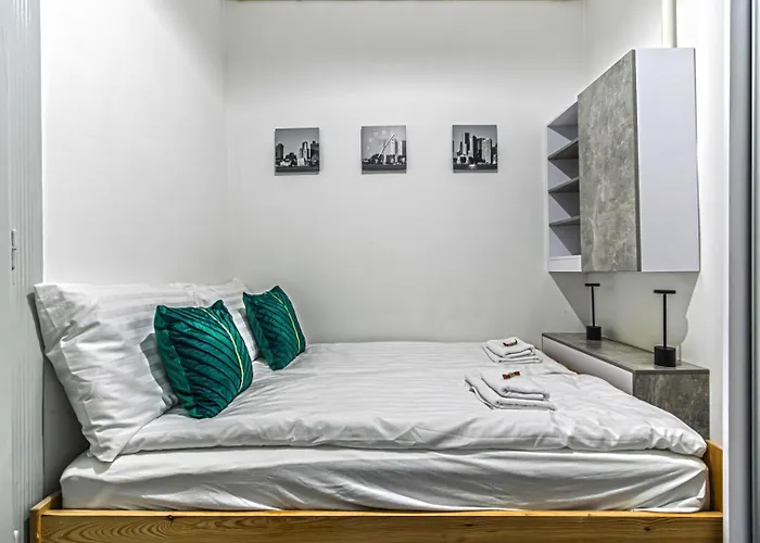 Chill & Stay In The Heart Of Budapest-With Ac